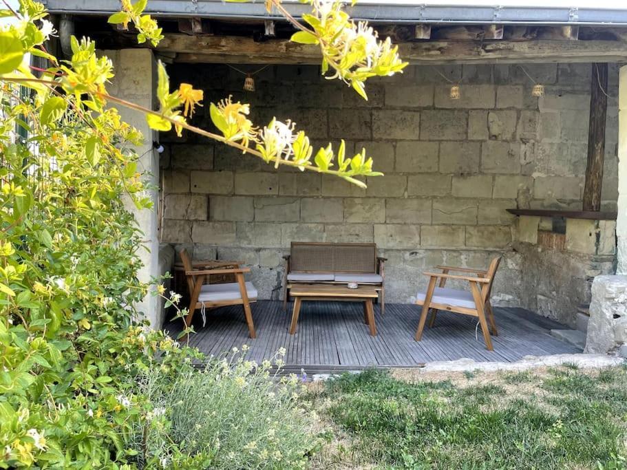 Chez Juliette - Maison Et Jardin - Bord De Loire A 쏘뮤흐 외부 사진