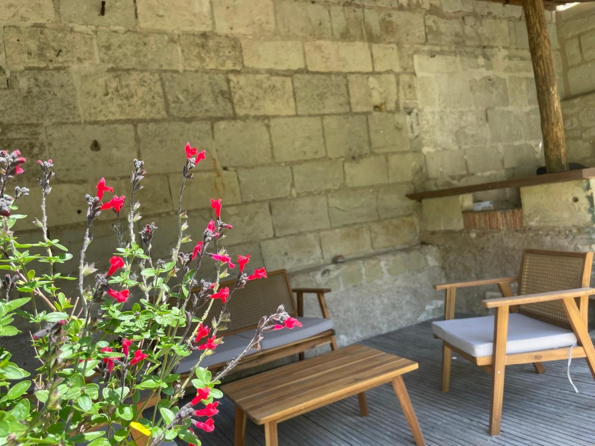 Chez Juliette - Maison Et Jardin - Bord De Loire A 쏘뮤흐 외부 사진